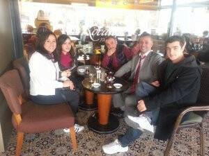 İsmail Hoca ile arkadaşları Kocatepe Kahve Evi’ndeler