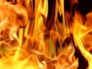 Rize'de Ev Yangını: 2 Ölü