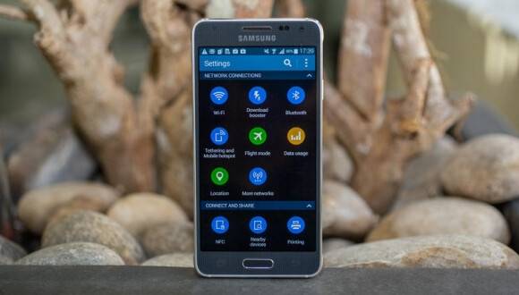 Galaxy S6'nın Metal Kasası Gözüktü