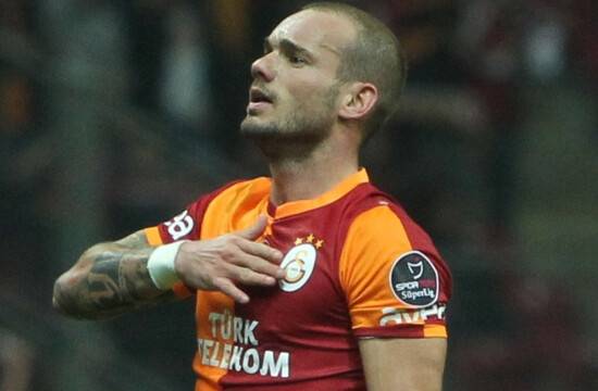 Transferi Yok! Wesley Sneijder'den 4 Yıldız Bekliyoruz!