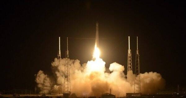 Falcon 9 roketi başarıyla fırlatıldı