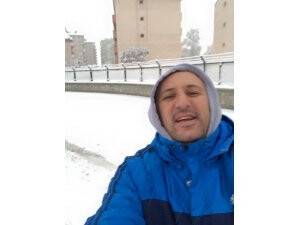 Cem Okkalı’dan kar selfiesi