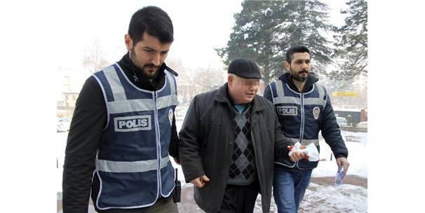 Emekli imama cinsel hap baskını!