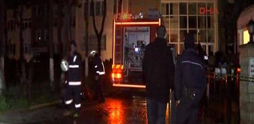 Beylikdüzü'nde yangın: 2 ölü