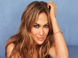 Jennifer Lopez 40 Dakikada Servet Kazandı