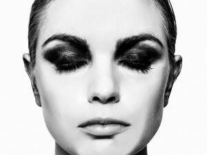 !f music Emika ile ‘merhaba’ diyor!