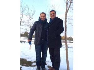 Mehmet Şeker yine böyle mutlu idi