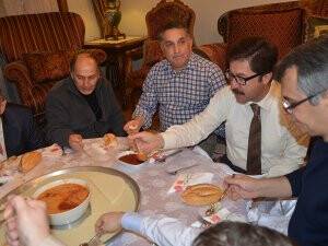 Feyzullah Ertaş’tan dostlarına nefis arabaşı ikramı