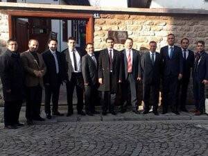 Albaraka ekibi Kandil Etliekmek Evi’nde