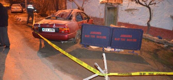 Konya'da Otomobil Evin Duvarına Çarptı: 1 Ölü, 2 Yaralı