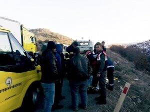 SEYDİŞEHİR’ DE TRAFİK KAZASI: 1 ÖLÜ, 2 YARALI