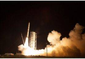 Nasa Ay'a Uzay Aracı Gönderdi