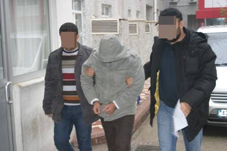 23 KİŞİ GÖZALTINDA