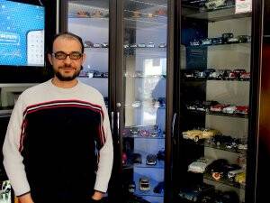 Ali Demirok’un model araba tutkusu