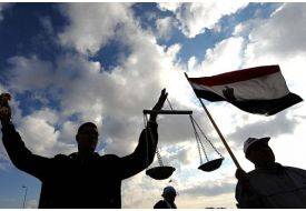 Mısır'da '25 Ocak Devrimi Şehitleri Davalarında' Beraat