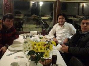 Ömer Nazım Özcan dostları ile bir arada