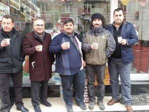 Cuma Ali Koçak ve arkadaşlarının sahlep keyfi