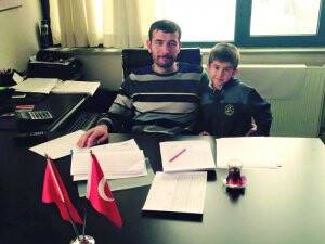 Muammer Özcan oğluyla hafta sonu mesaisinde