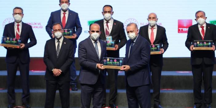 Cumhurbaşkanı Erdoğan’dan Konya Büyükşehir’e ödül