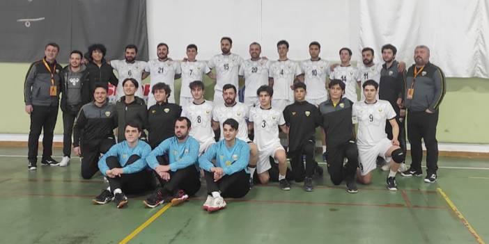 Konya Büyükşehir Belediyespor, "1. Lig" için parkeye çıkıyor