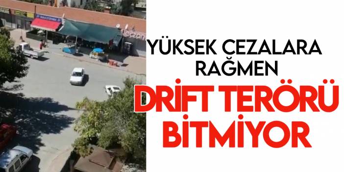 Trafiğe açık alanda iki otomobilin karşılıklı drift terörü (VİDEOLU)