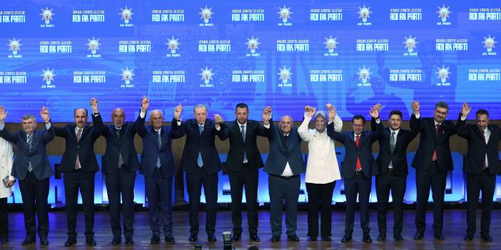 YRP'den istifa eden Doğanhisar Belediye Başkanı Ali Öztoklu, AK Parti'ye katıldı