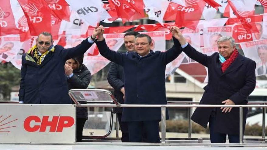 CHP'de kalacak mıydı? Erdal Beşikçioğlu kararını resmen verdi