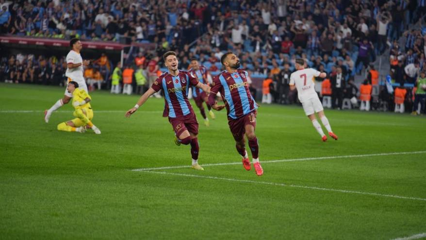 Trabzonspor Galatasaray’ı Karadeniz’de batırdı!