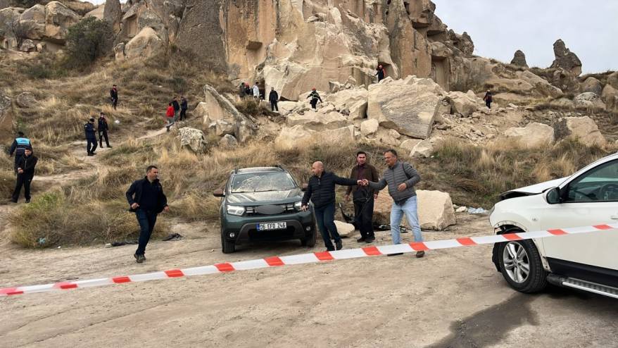 Kapadokya'da peribacası çöktü! Acı bilanço belli oldu