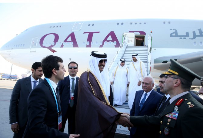 Katar Emiri Al Sani İstanbul'a geldi