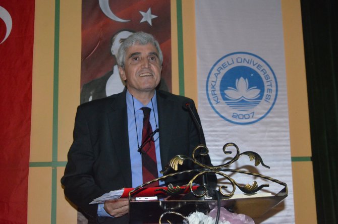 "Türkiye'nin Suriye Politikası" konferansı