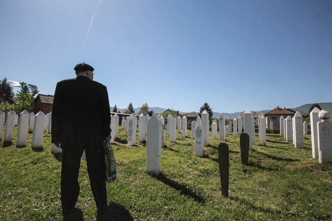 Bosna'daki Ahmiçi katliamının 23. yıl dönümü