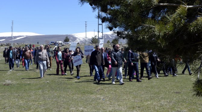Ardahan'da "sağlıklı yaşam yürüyüşü" yapıldı