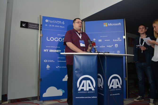 Bosna Hersek'te "Microsoft NetWork 6" Konferansı