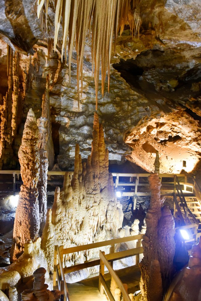 Karaca Mağarası ziyaretçilerini bekliyor