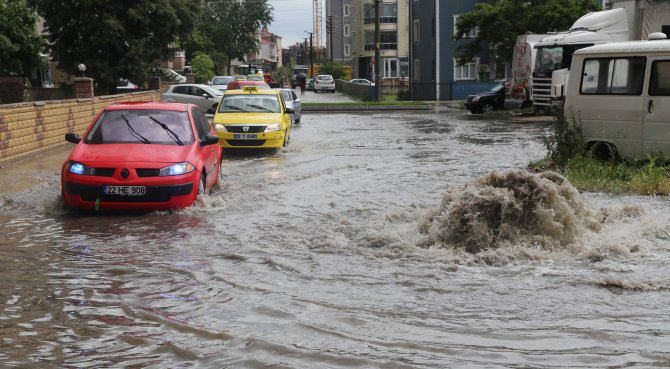 Edirne'de şiddetli yağış