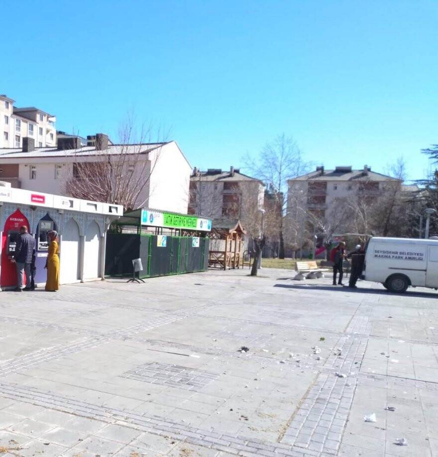 belediyeden-sifir-atik-getirme-merkezi-3.jpg