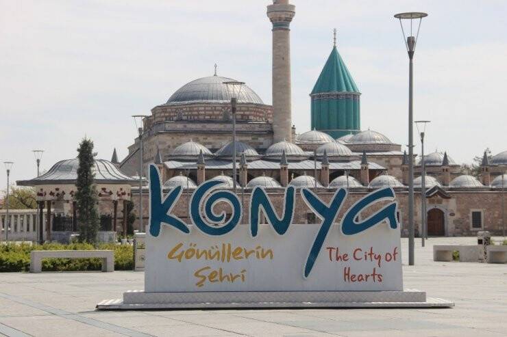 Konya’da sokaklar boş