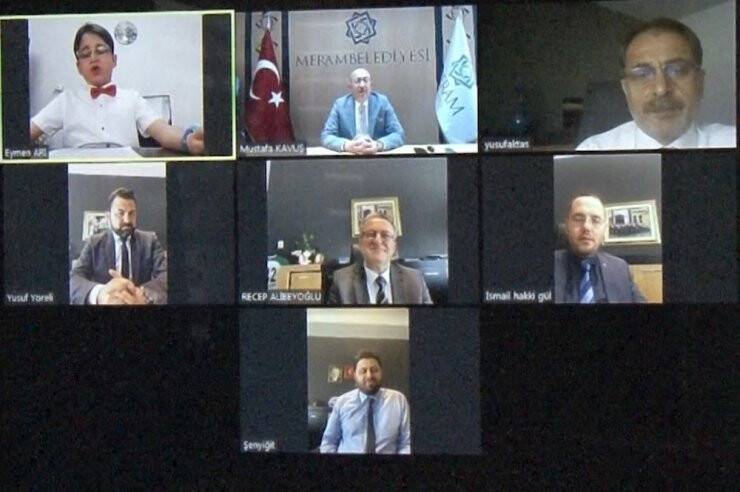 Başkan Kavuş: “tüm Olumsuzluklara Rağmen Bayramımızı Büyük Sevinç Ve Coşkuyla Kutluyoruz”