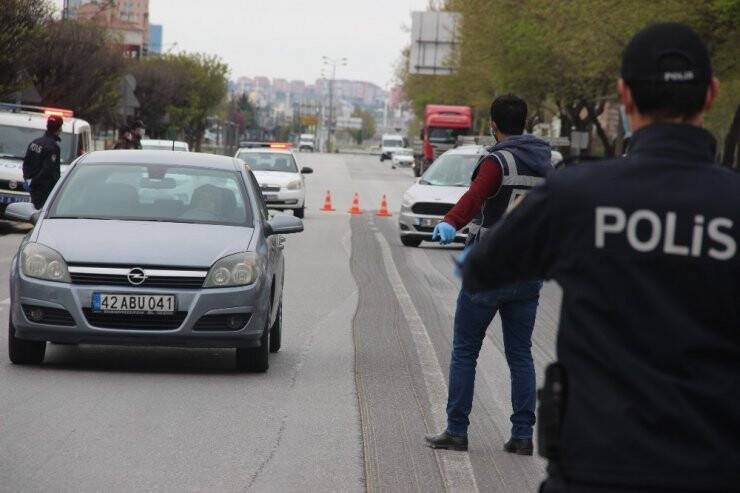 Konya’da Sokağa Çıkma Kısıtlamasında Denetimler Sürüyor