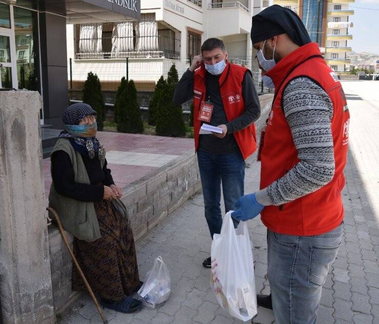 Konya'da Selçuklu Vefa Ve Sosyal Destek Grubu 46 Bin Kişiye Ulaştı