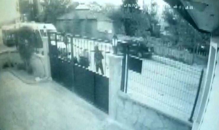 Konya'da Yemek Siparişi Getiren Kuryenin Motorunu Çaldılar
