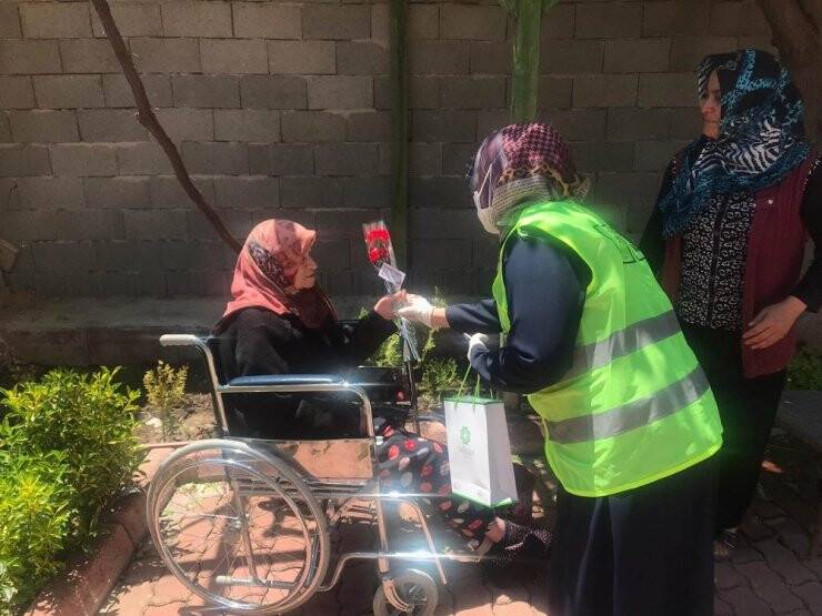 Konya Meram Belediyesi Şehit Annelerini Unutmadı