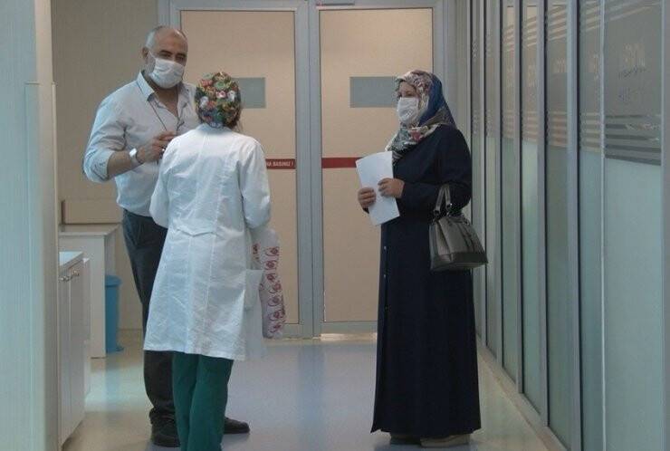 Konya'da kocasının cenazesinde korona virüs bulaşmıştı