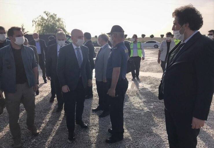 Ulaştırma Bakanı Karaismailoğlu Hızlı Tren Hattı Çalışmalarını İnceledi