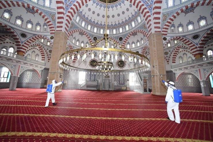Konya’da Camilerde Hazırlıklar Tamamlandı