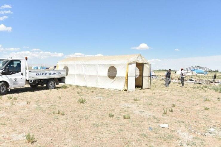 Çadırı Yanan Aileye Yardım Eli