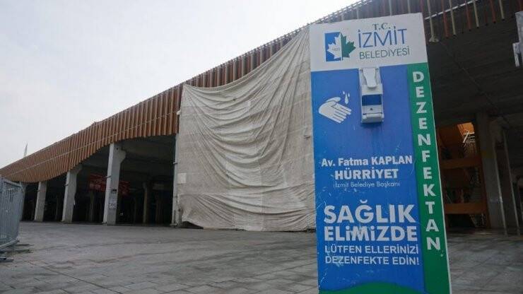 İzmit Cuma Namazına Hazır