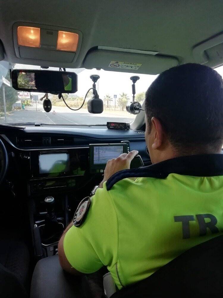 Türkiye genelinde hız ve yük taşıyan araçlara yönelik denetim