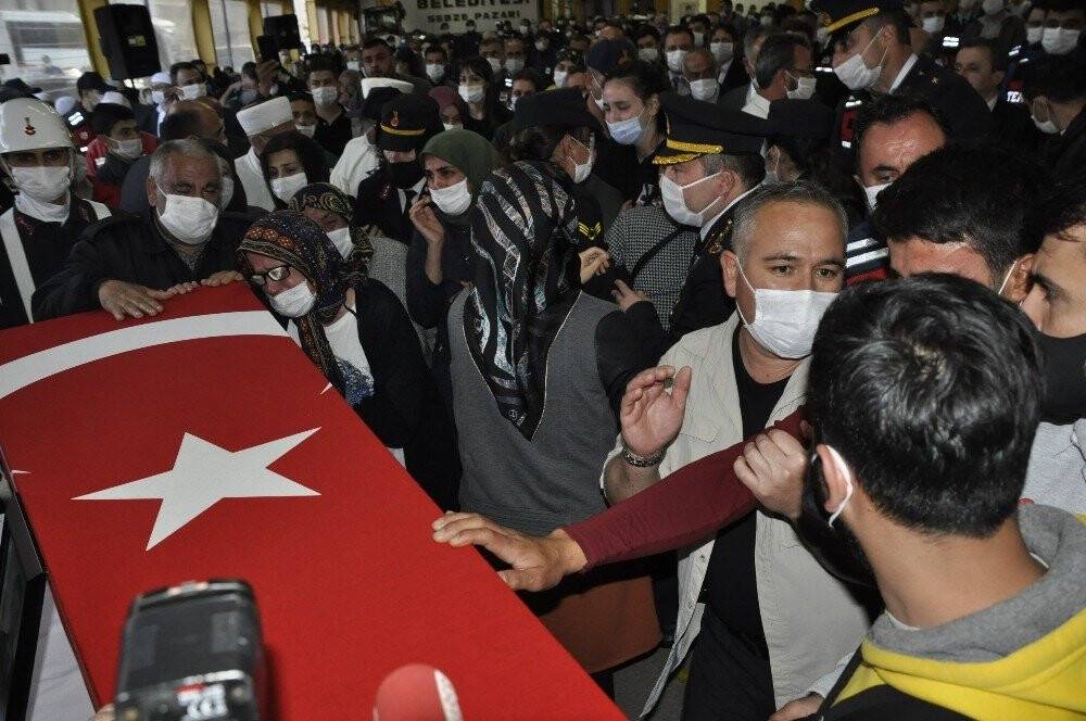 Konyalı şehit son yolculuğuna uğurlandı
